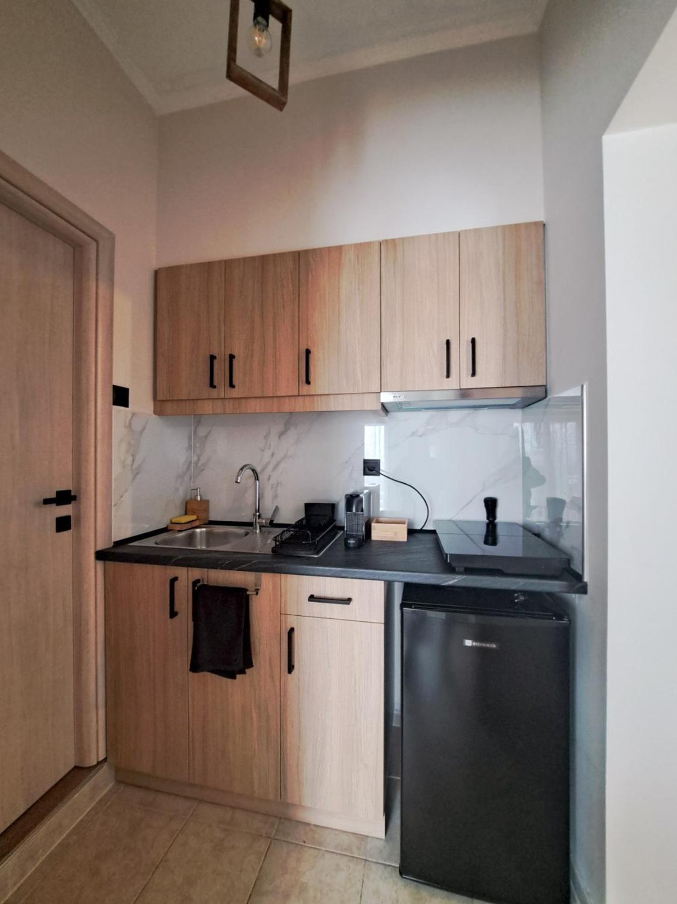 Pnoe Apartments Káto Loutrákion Eksteriør billede